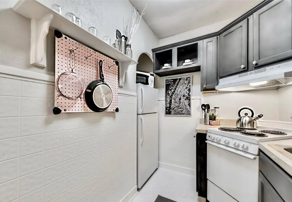 Lower-Greenville Landing Close To Everything Dallas Bagian luar foto