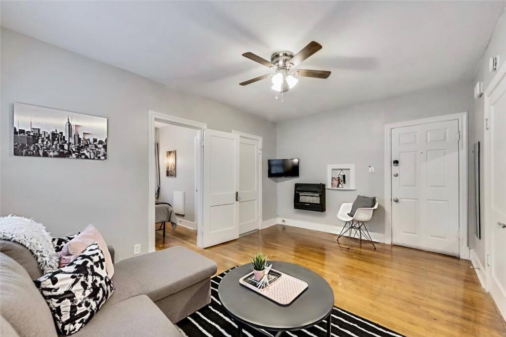 Lower-Greenville Landing Close To Everything Dallas Bagian luar foto